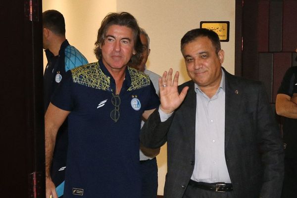 علی تاجرنیا: موقعیتهای استقلال بیشتر بود، از تساوی در دربی ناراضیام