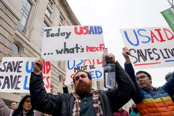 Democratic senator calls Musk effort to shutter USAID a gift to Iran