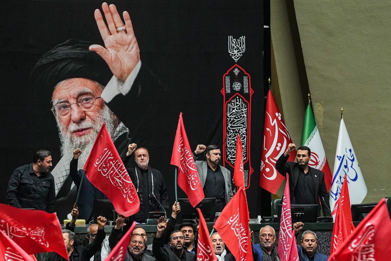 Oil rally hardens Tehran's stance on US talks