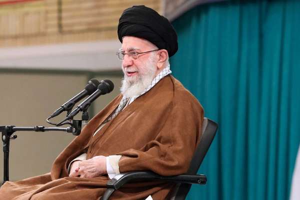 Khamenei Gives Double-Edged Guidance To Iran's Diplomats