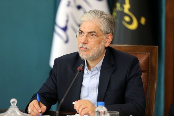 إيران تقدم منحًا دراسية إلى طلاب العراق.. وسط مخاوف من قبول عناصر الحشد الشعبي في جامعاتها