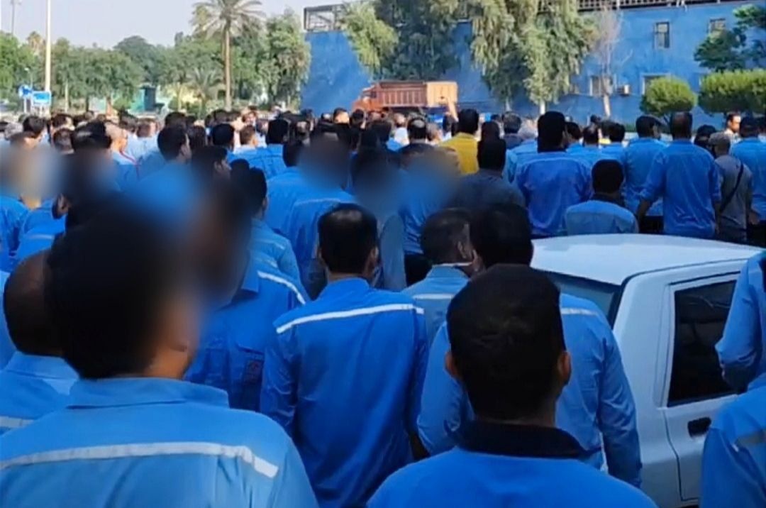 اعتصاب و تجمع اعتراضی کارگران گروه فولاد اهواز به هشتمین روز رسید