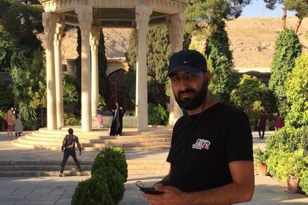 سجينان سياسيّان: المرشد الإيراني "زعيم عصابة" يقتل ليستمر في الحكم