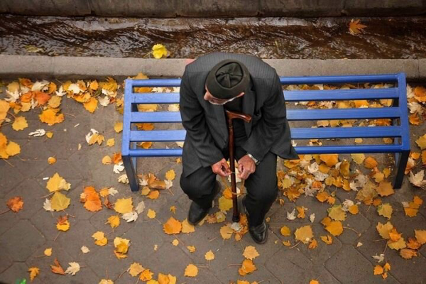 طلاق سالمندان به‌دلیل فشارهای اقتصادی و فرسایش عاطفی افزایش یافته است