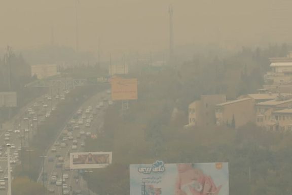 Pollution in Tehran on November 30, 2021