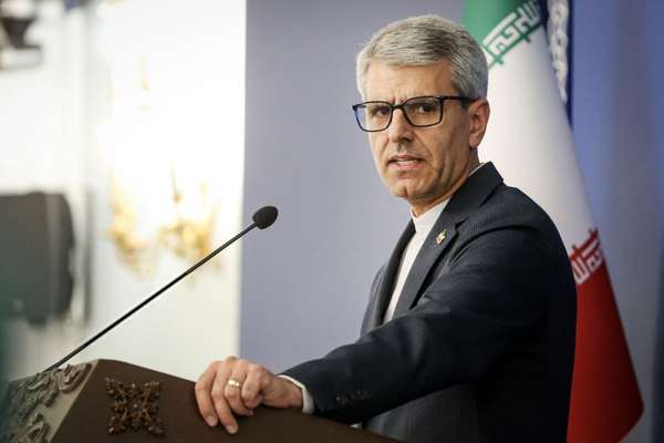 Iran says committed to US nuclear talks but expansion of issues unacceptable