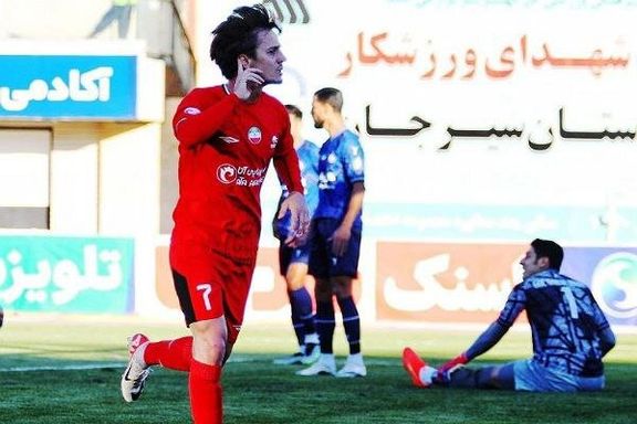 گلگهر ۰-۱ تراکتور؛واگنین شاگردان خمس را به رده دوم جدول فرستاد