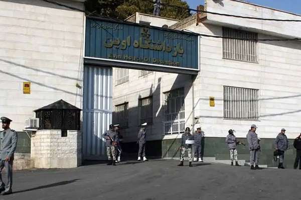 Over 600 political prisoners return to Tehran's Evin after Israeli strike