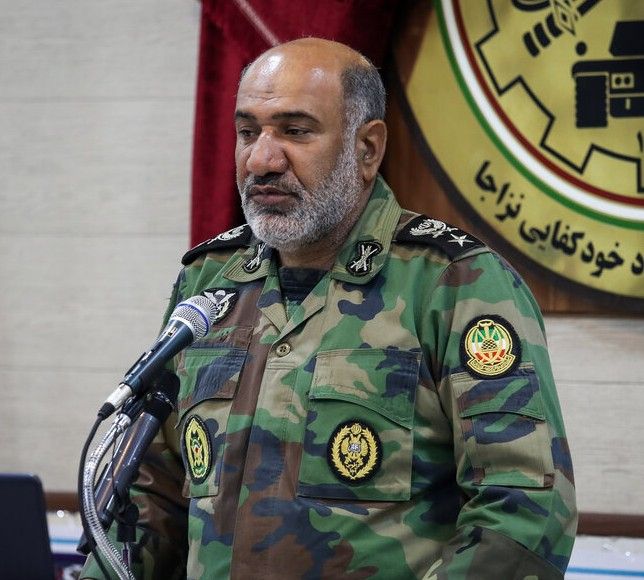 نائب قائد القوات البرية بالجيش الإيراني: شكلنا مجتمعات إلكترونية على مستوى العائلة