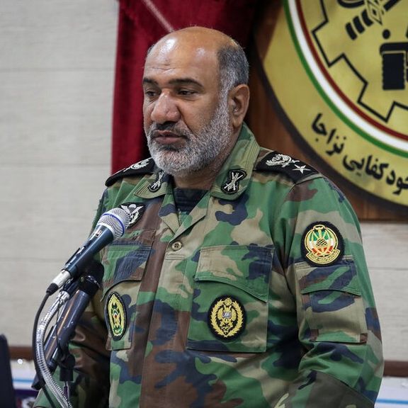 نائب قائد القوات البرية بالجيش الإيراني: شكلنا مجتمعات إلكترونية على مستوى العائلة