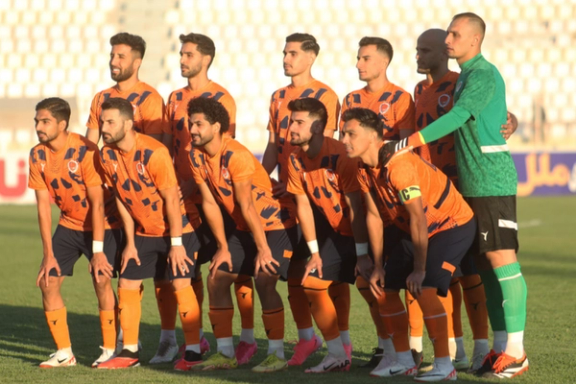 تاوان اعتراض بازیکنان تیم لیگ یکی؛ شکست ۰-۳، کسر یک امتیاز و یک میلیارد جریمه برای شهر راز