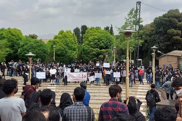 Security Forces In Iranian Universities Physically Threaten Students