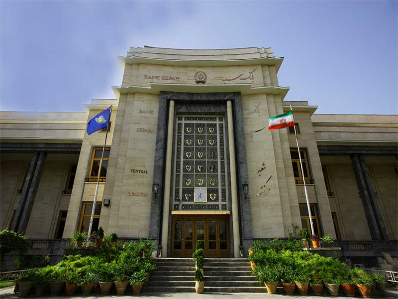 Wartime cyberattack wiped data from two major Iranian banks, expert says