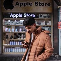 After 20-day outage, Iran internet flickers back but restrictions persist