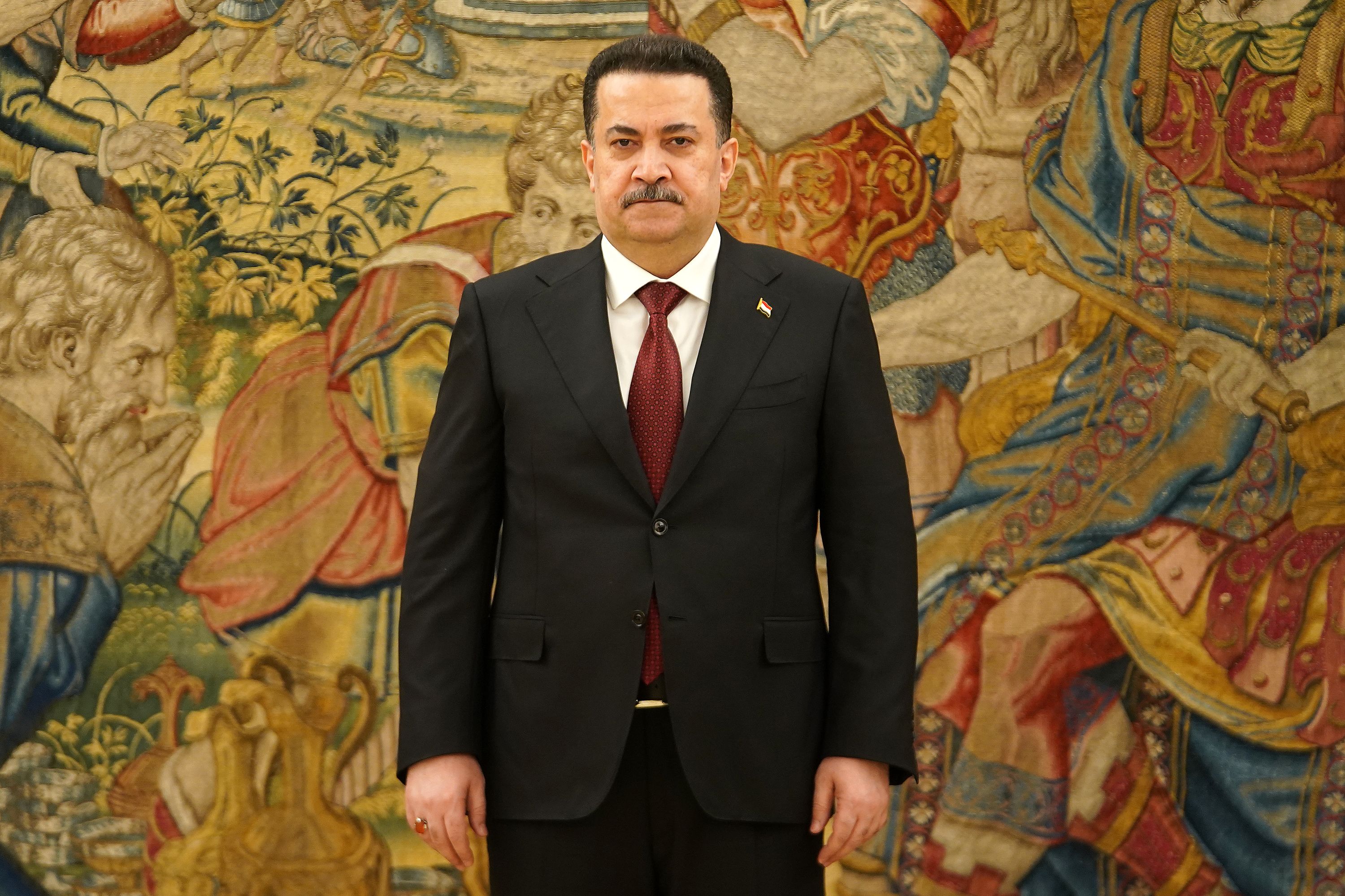 صحيفة عراقية: اتصال بين رئيس وزراء العراق وزعيم هيئة تحرير الشام بـ"وساطة تركية" 