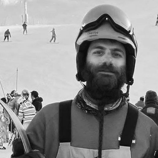 مادر امیرارسلان مهدوی: پسرم فقط یک ورزشکارِ به دنبال زندگی معمولی است