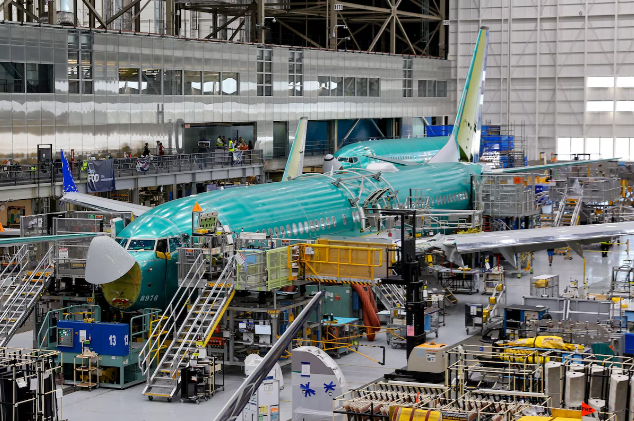 ۳۳ هزار کارگر شرکت هواپیمایی بوئینگ دست از کار کشیدند و اعتصاب کردند