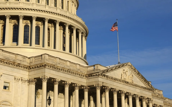 ادامه اختلافنظر دو حزب پس از جلسه محرمانه سنا درباره حمله به تاسیسات هستهای در ایران