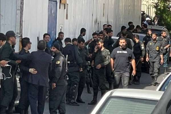 Who Are The Plainclothesmen Attacking Protesters In Iran?