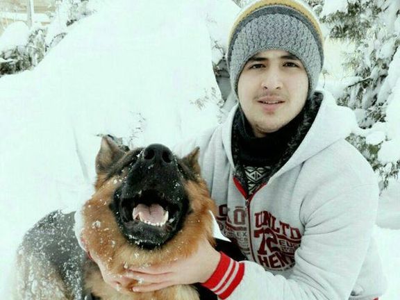 یک منبع آگاه: خانواده محمد قبادلو به شدت نگران اجرای حکم اعدام او در تعطیلات کریسمس هستند