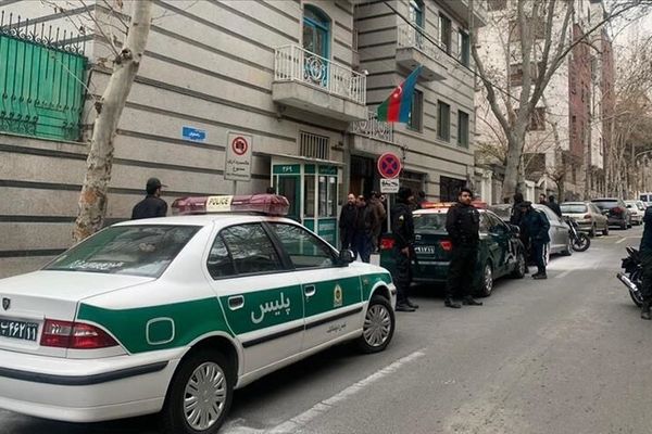 السلطات الإيرانية تعدم المتهم في الهجوم على سفارة أذربيجان في طهران