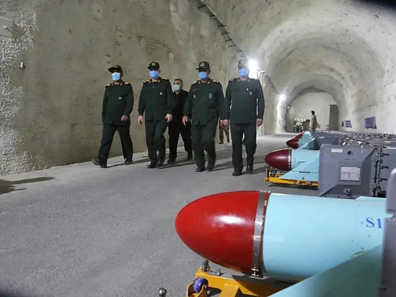 موسكو تدعم موقف النظام الإيراني.. طهران: القيود على أنشطتنا الصاروخية انتهت 