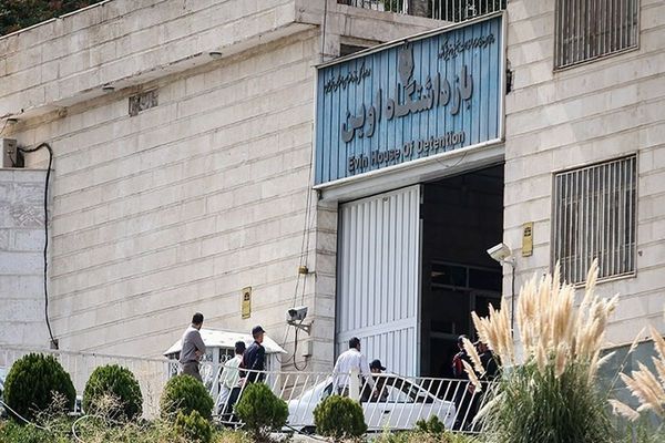 یک وکیل دادگستری: بازداشت جامعهشناسان با آیین دادرسی کیفری سازگار نیست