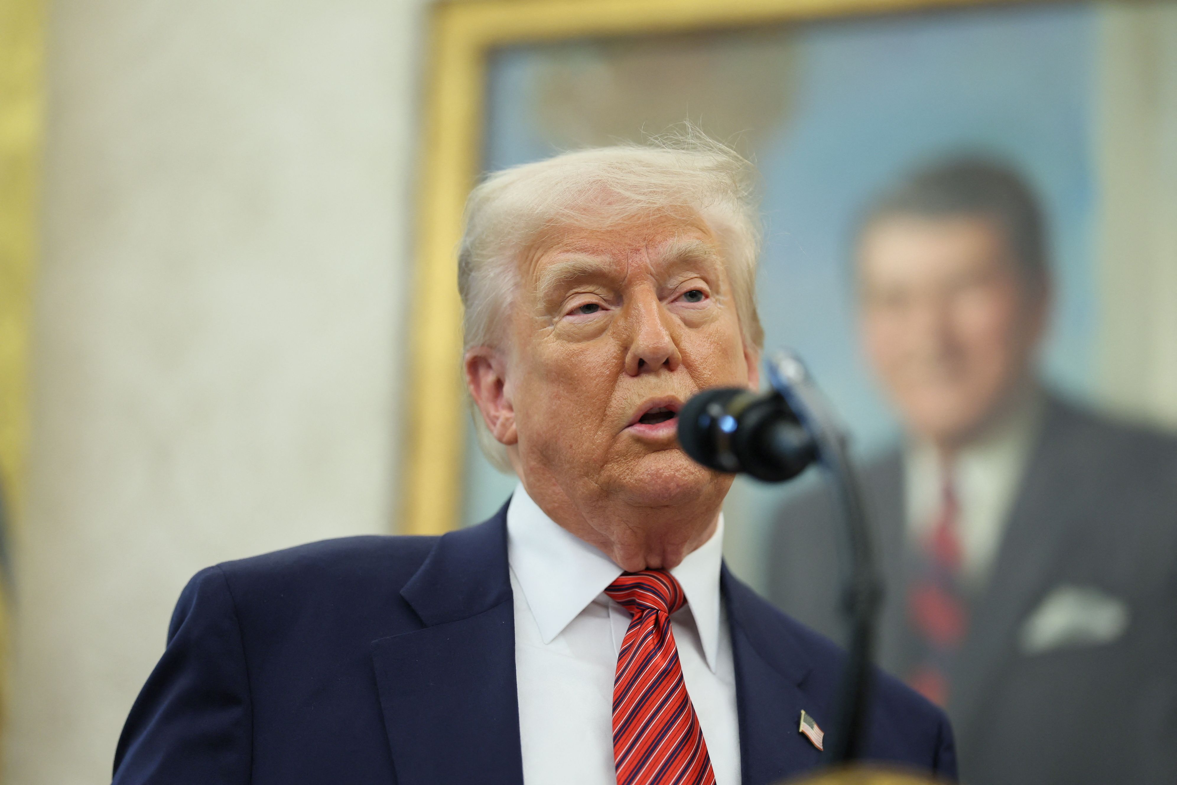 ترامپ درباره تغییر نام «خلیج فارس»: نمی‌خواهم احساسات کسی را جریحه‌دار کنم