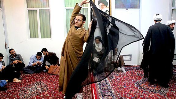 نماینده خامنهای در آذربایجان شرقی: لباس روحانیت لباس عزت و شرف است