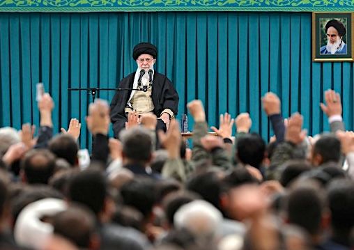 خامنه‌ای در مسیر جنگ با آمریکا و اسرائیل