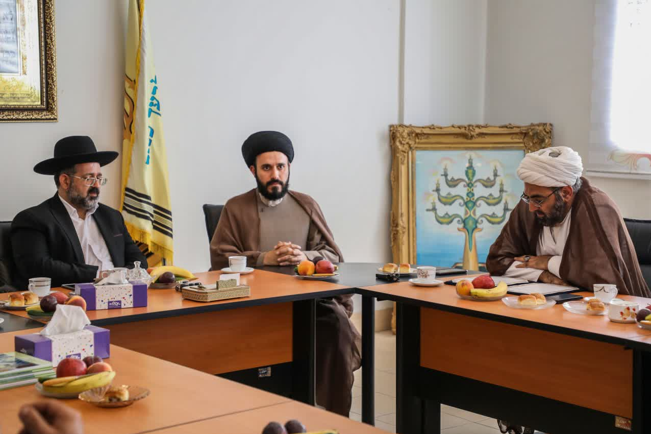 Iran’s Government Pressures Jewish Minority For Election Propaganda