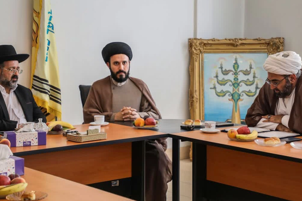 Iran’s Government Pressures Jewish Minority For Election Propaganda