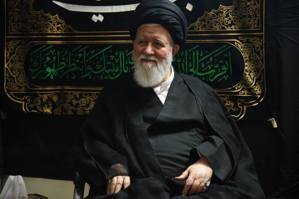 نماینده خامنهای در خراسان رضوی: ویدیوها و شعارهای اعتراضات را با هوش مصنوعی میسازند