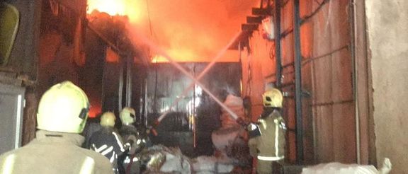 آتشنشانی تهران از وقوع حریق در یک انبار کالا در محدوده بازار خبر داد