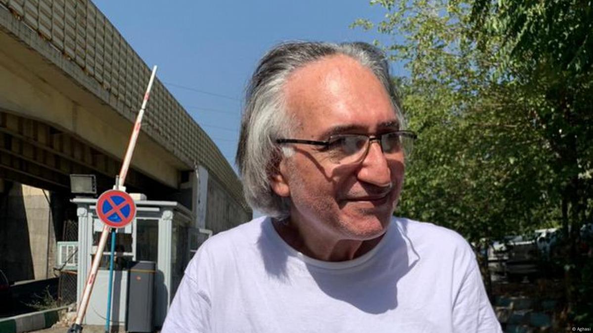 السلطات الإيرانية تمنع محكومين بالإعدام من التواصل مع ذويهم.. وسجين يضرب عن الطعام