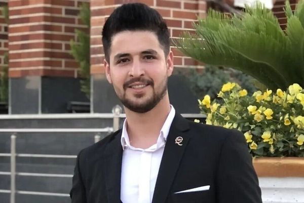Executed Protester's Mother Accuses Iran Of Falsifying Will