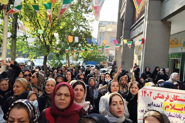 ادامه حمایت تشکلها و فعالان صنفی از اعتراضات: روزهای آخر جمهوری اسلامی فرا رسیده است