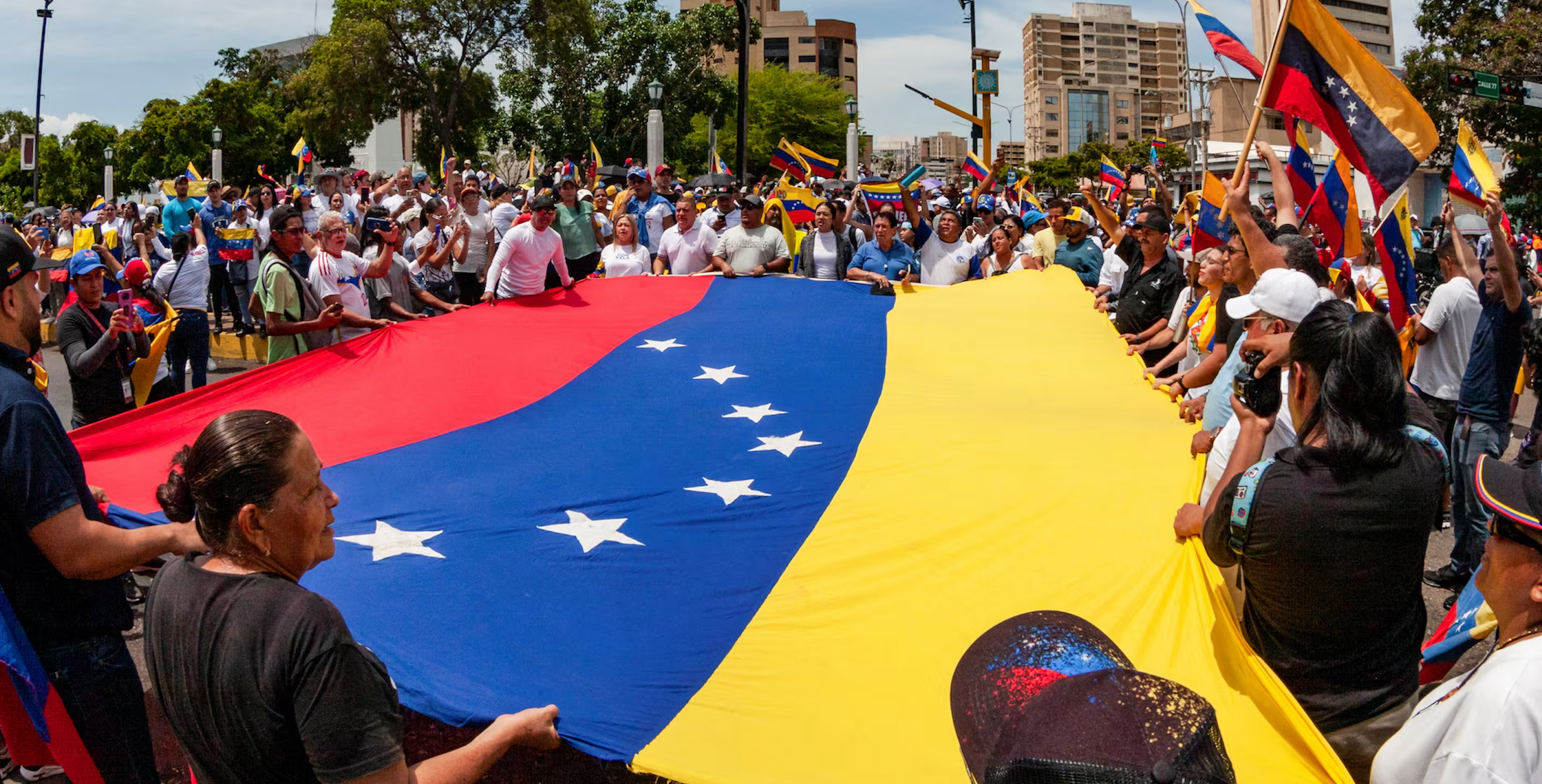 با وجود اعتراضات گسترده، دادگاه عالی ونزوئلا نتایج انتخابات ریاست‌جمهوری را تایید کرد