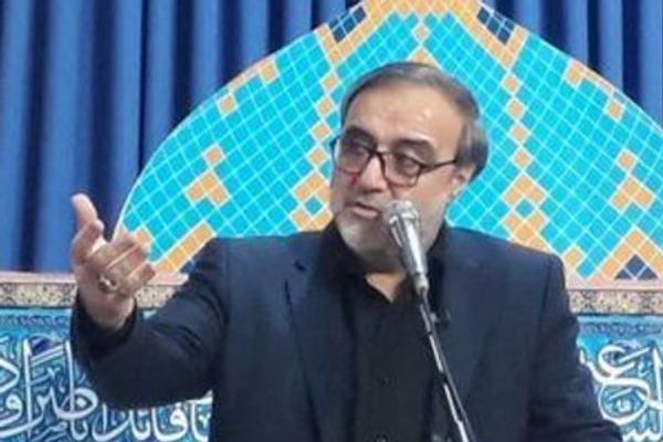 معاون نیروی دریایی سپاه: بر آسمان، سطح و زیر آبهای تنگه هرمز احاطه کامل داریم