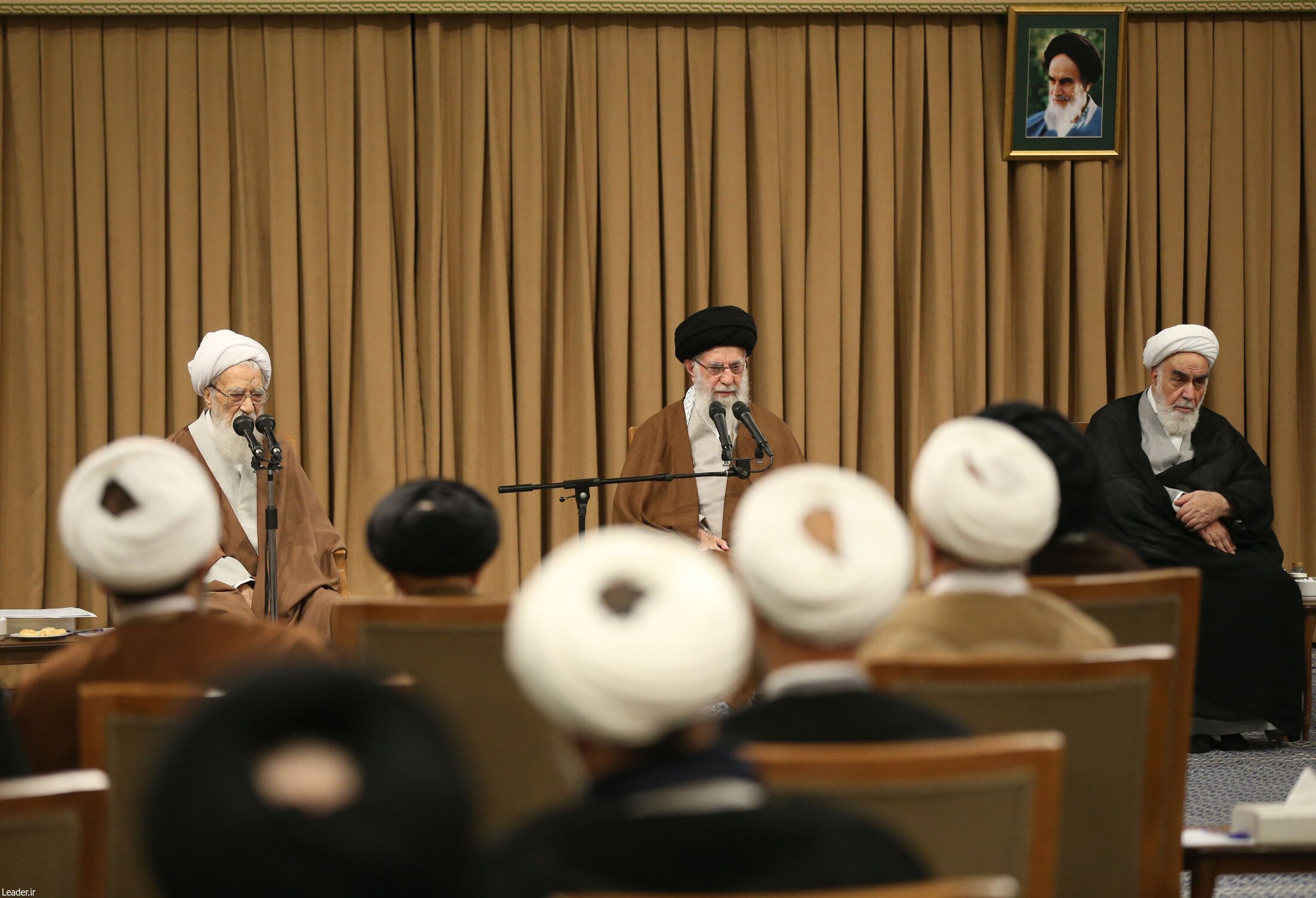 خطبه الوداع؛ رمزگشایی از سخنان خامنه‌ای در جمع خبرگان