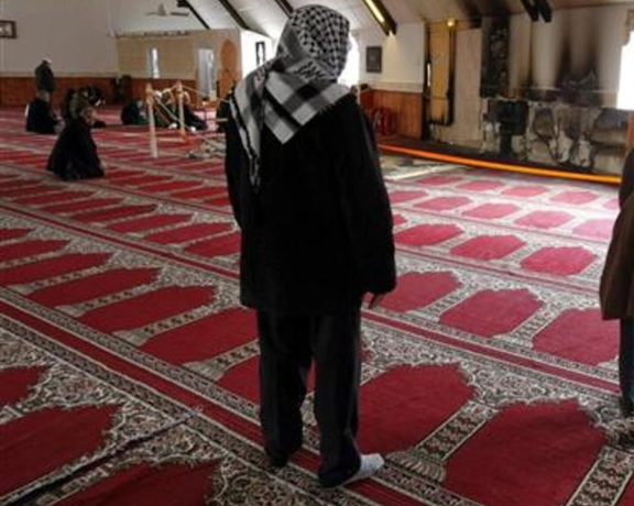 فرانسه درباره نفوذ اسلامگرایان در نهادهای این کشور هشدار داد