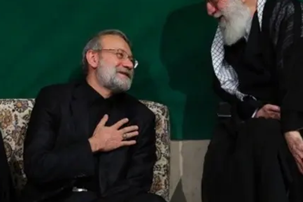 علی لاریجانی: ما تمدید مهلت در زمینه فعالسازی مکانیسم ماشه را نمیپذیریم، جرزنی است