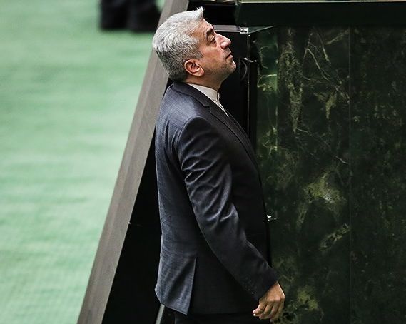 وزیر نیرو: آمار کشته شدن ۲۶ نفر در تصادفات ناشی از خاموشی معابر را ندیدهام