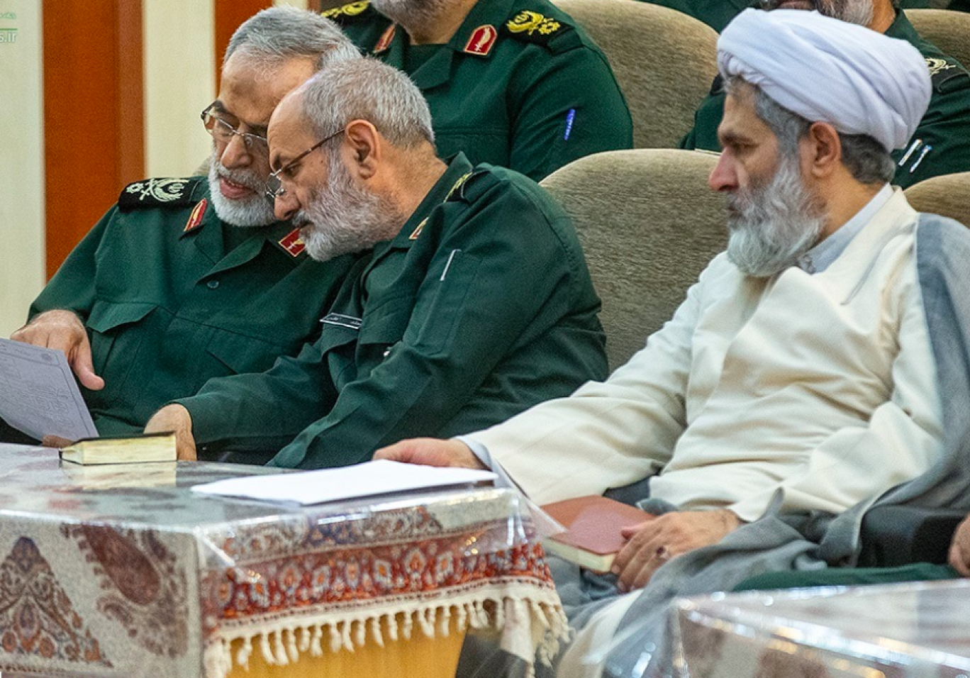Exclusive: IRGC Interrogators Receiving Hefty Bribes 