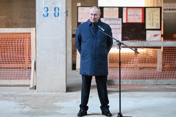 پوتین با صدور فرمانی خروج ارز از روسیه به مبلغی بیش از ۱۰ هزار دلار را ممنوع کرد