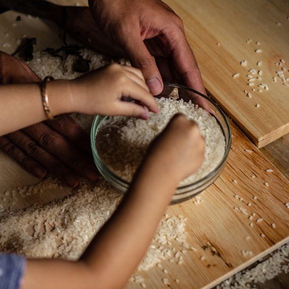 دبیر انجمن برنج کشور: هند در ازای پول نفت، برنج بیکیفیت تحویل ما میدهد