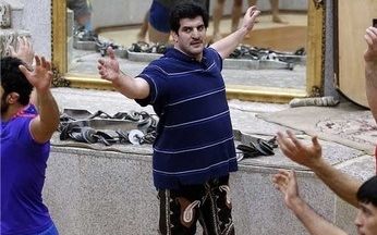 رسول خادم را به زورخانه راه ندادند