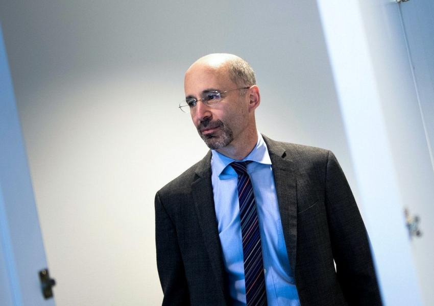 رابرت مالی با خانواده‌های شهروندان آمریکایی بازداشت شده در ایران دیدار کرد