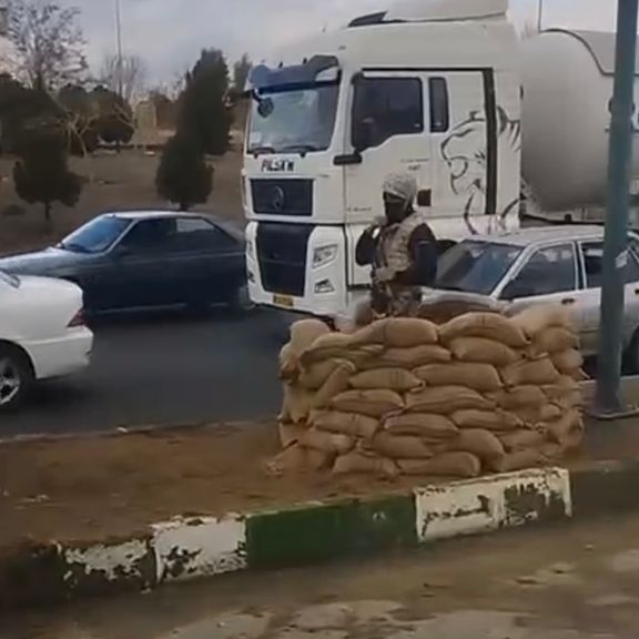 Four Iranian Border Guards Wounded In Car Explosion Near Pakistan