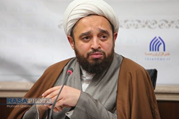 مدرس حوزه علمیه: اگر به راحتی عادت کنید نمیتوانید در مبارزه مقاومت کنید